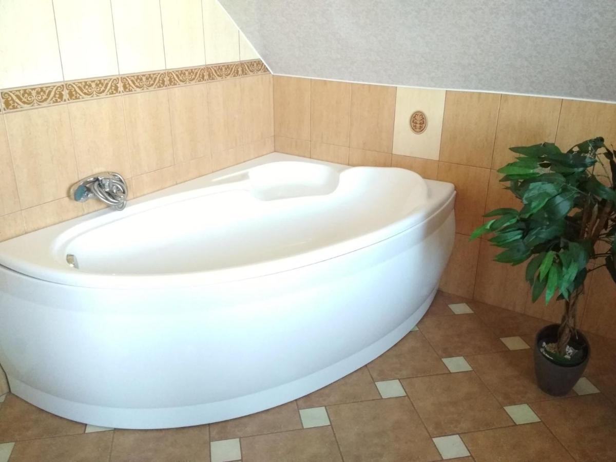 Wzgorze Baranow Hotel Odargowo Kültér fotó